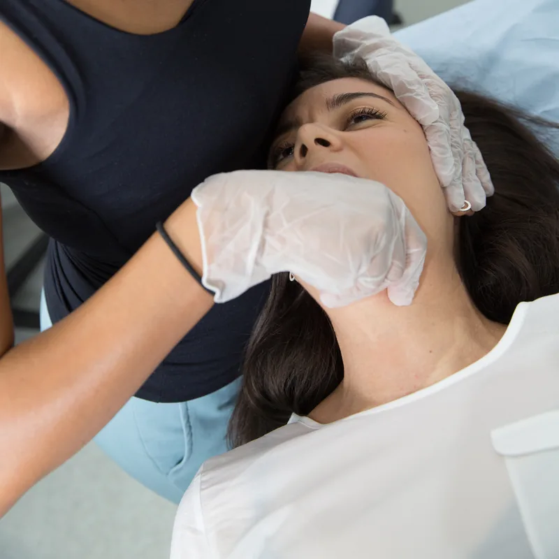 Performing a TMJ assessment